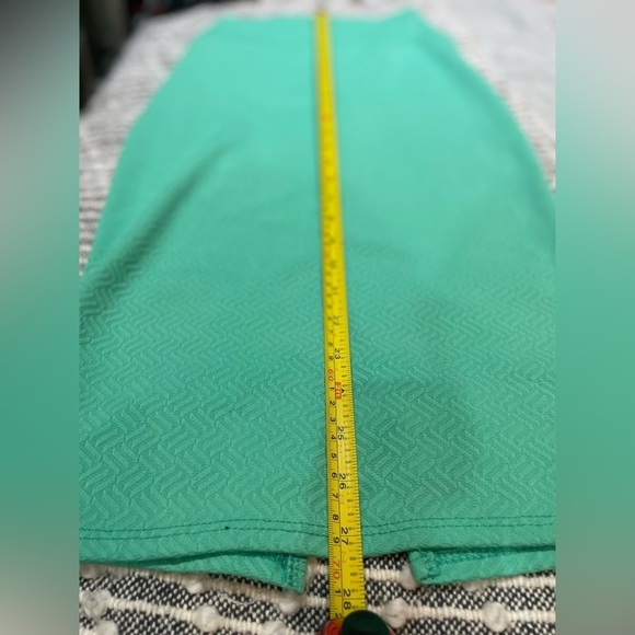 I’M IN LOVE WITH DEREK | Emerald bodycon pencil skirt - Picture 8 of 10